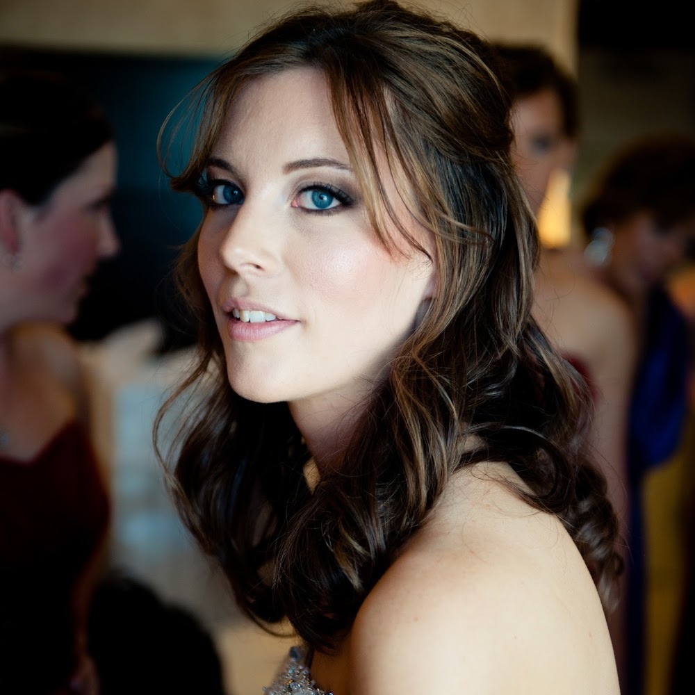 Meet your Posher, Em